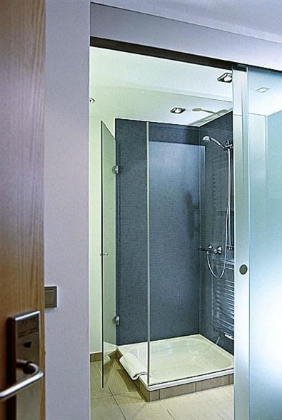 Overnight Tagungshotel Im Abz Kerpen  Pokoj fotografie